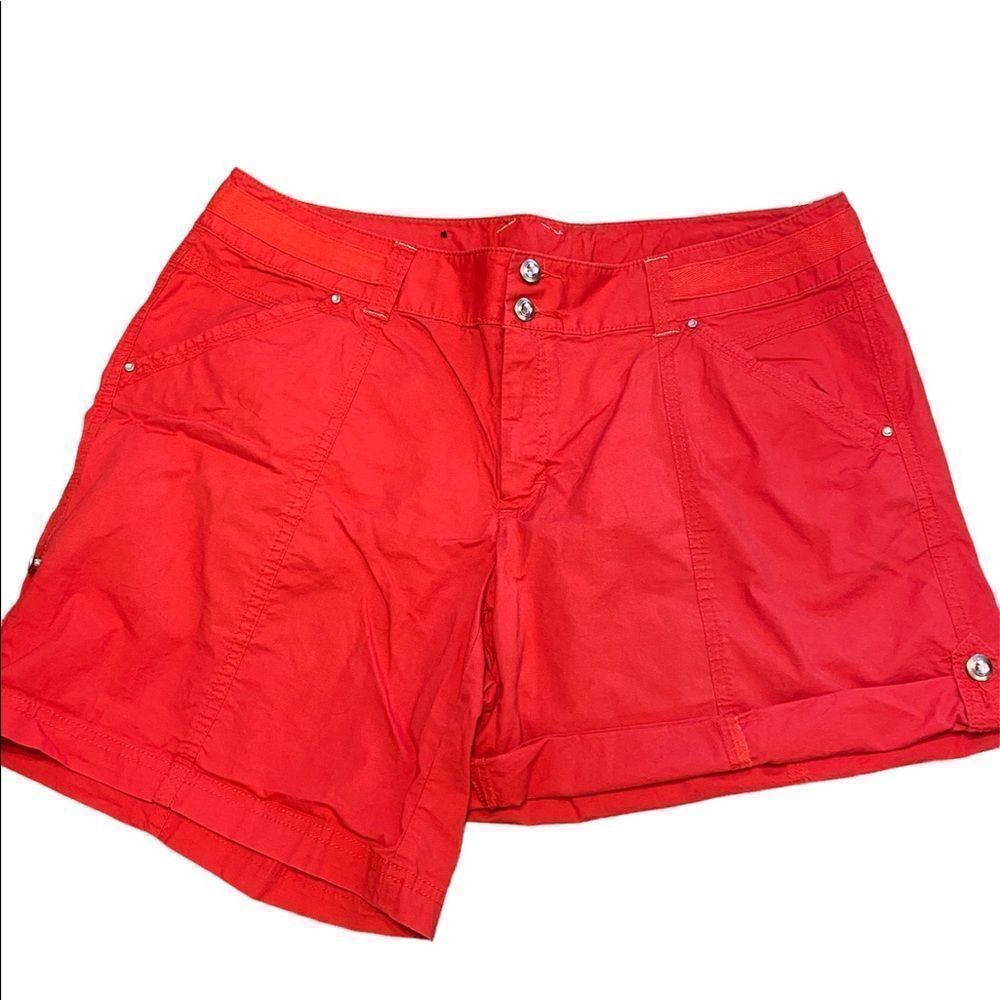 I.N.C Woman’s Adjustable Cuff Short